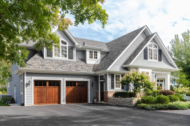 Asphalt Shingles Roofing in Farmington, IL